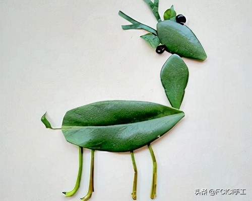 秋天落叶拼成的动物,树叶创意手工动物