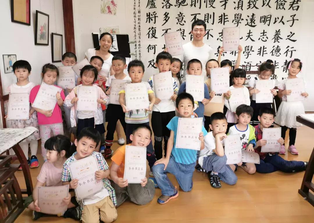 葱茏六月，秦汉胡同商务活动大事纪