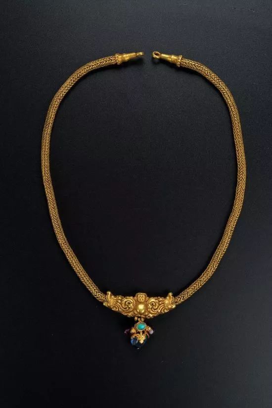 奢侈品品牌排行榜周大福,周大福上全球10大奢侈品排行榜