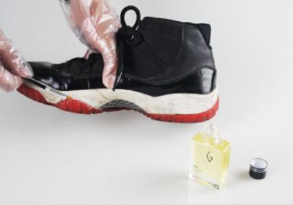 买的新鞋一个月开胶怎么办,鞋开胶一招搞定