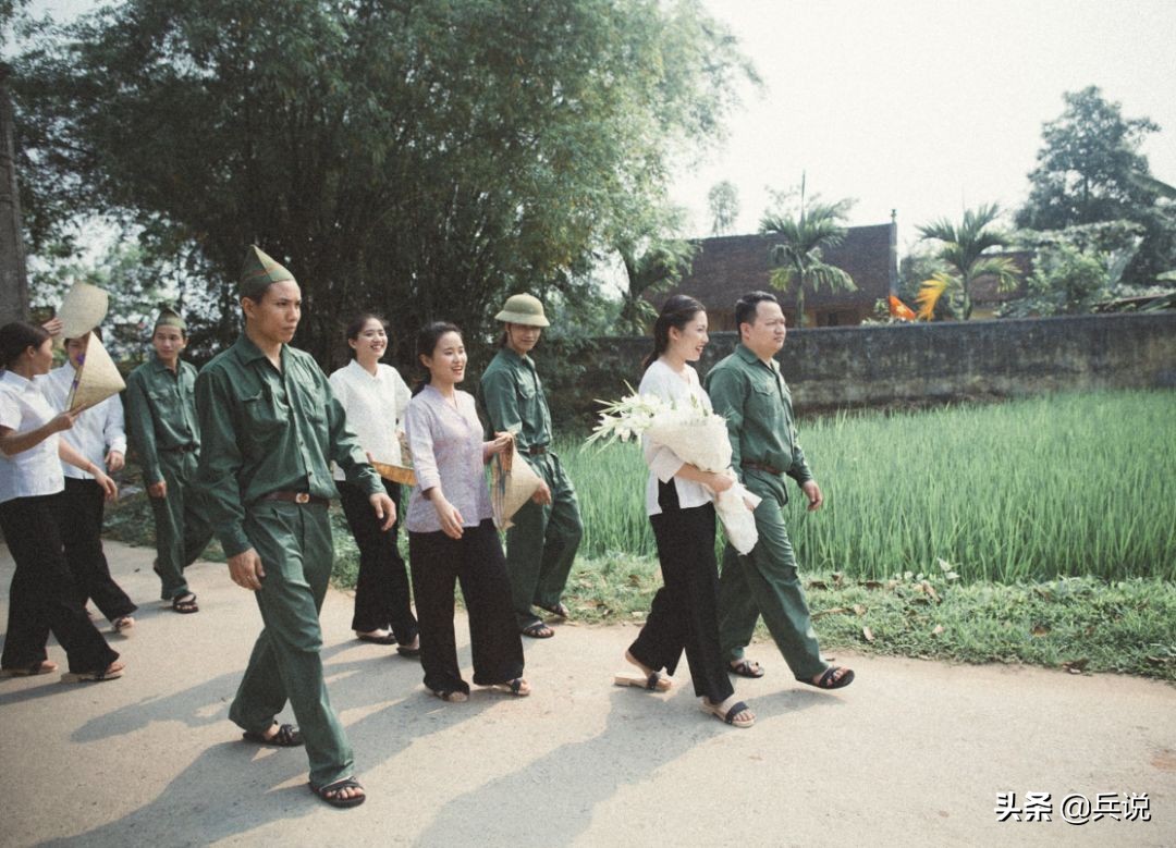 越军特工扮女装,越军派大量女兵伪装百姓