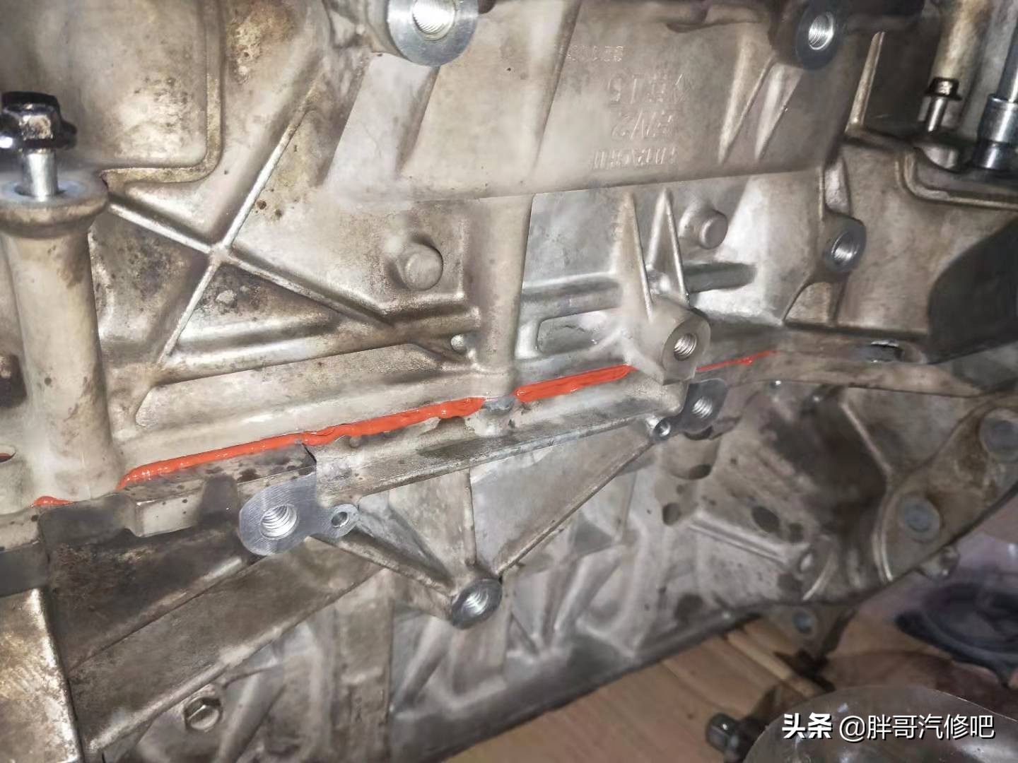 天籁2.0发动机大修,天籁2.3大修完发动机报正时故障