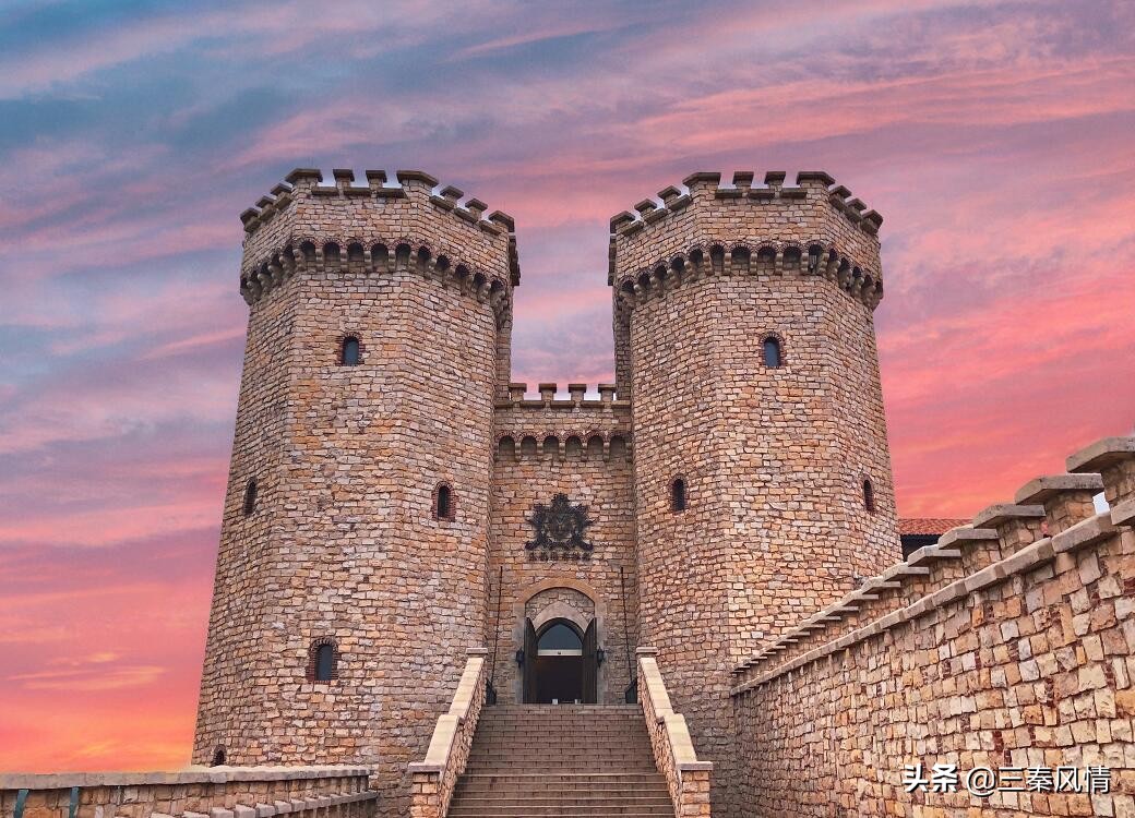 西安欧式古堡,西安有一个很大的欧式风格的城堡