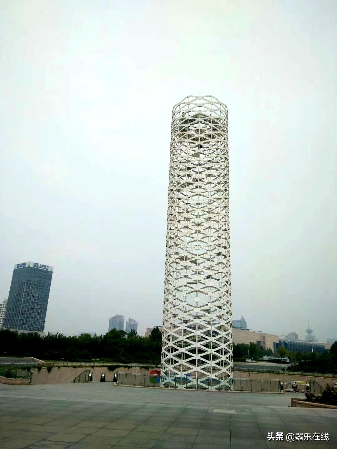 天津银河广场跳舞视频,天津银河广场