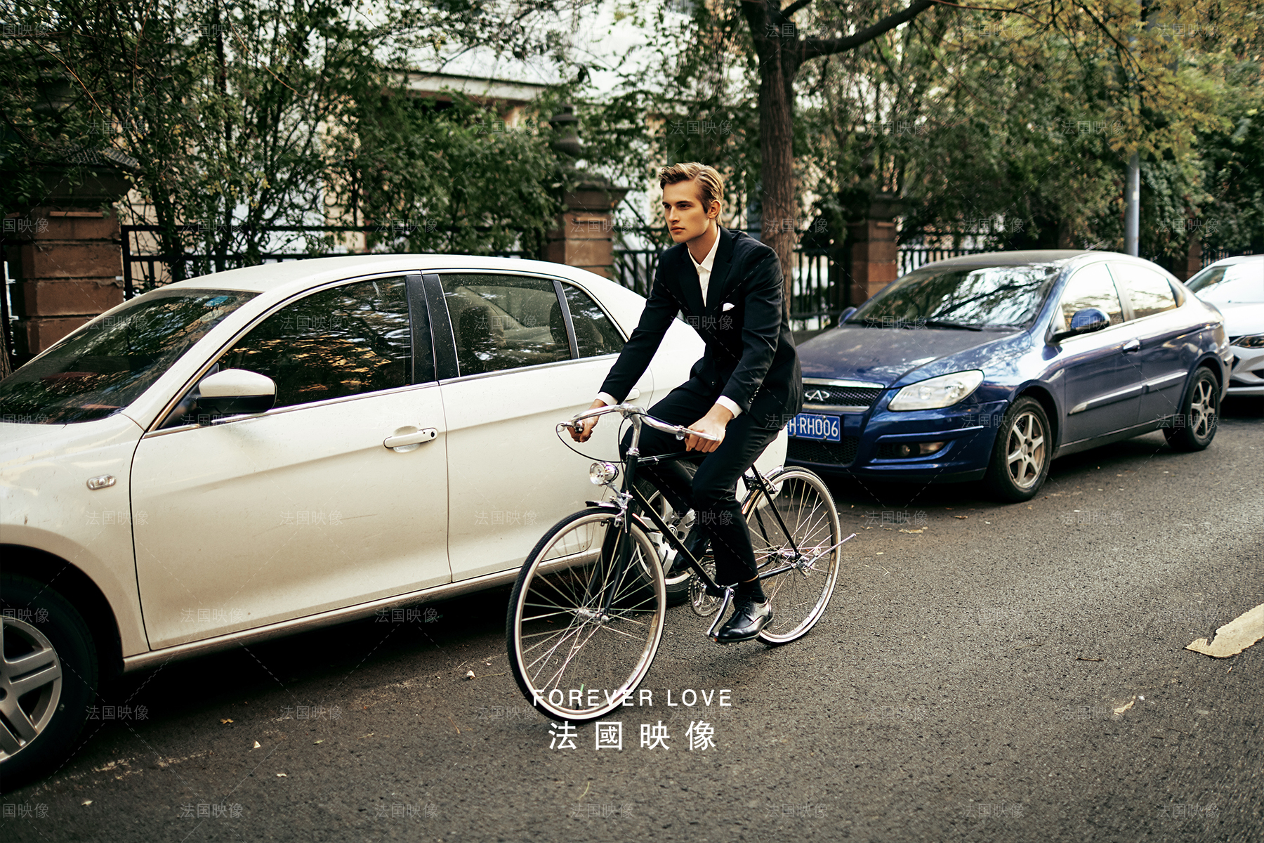 夏季拍婚纱照热怎么办,拍婚纱照怎么降温