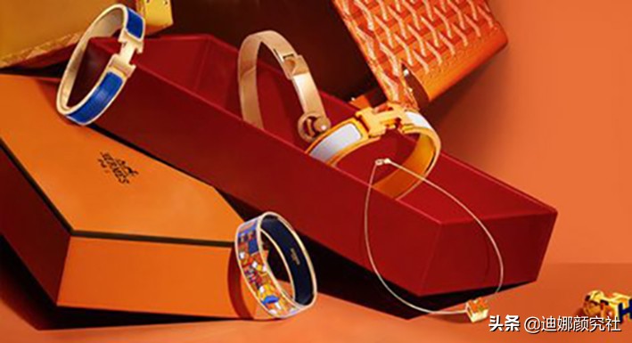 没钱也要投资,没钱还要买奢侈品包