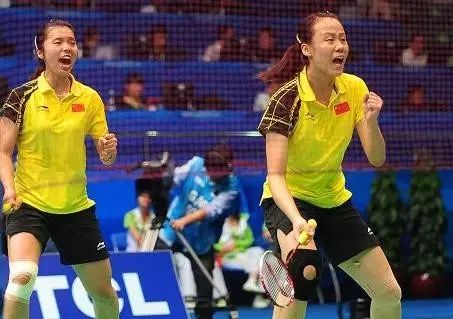业余羽毛球双打战术解析,羽毛球双打比赛战术分析