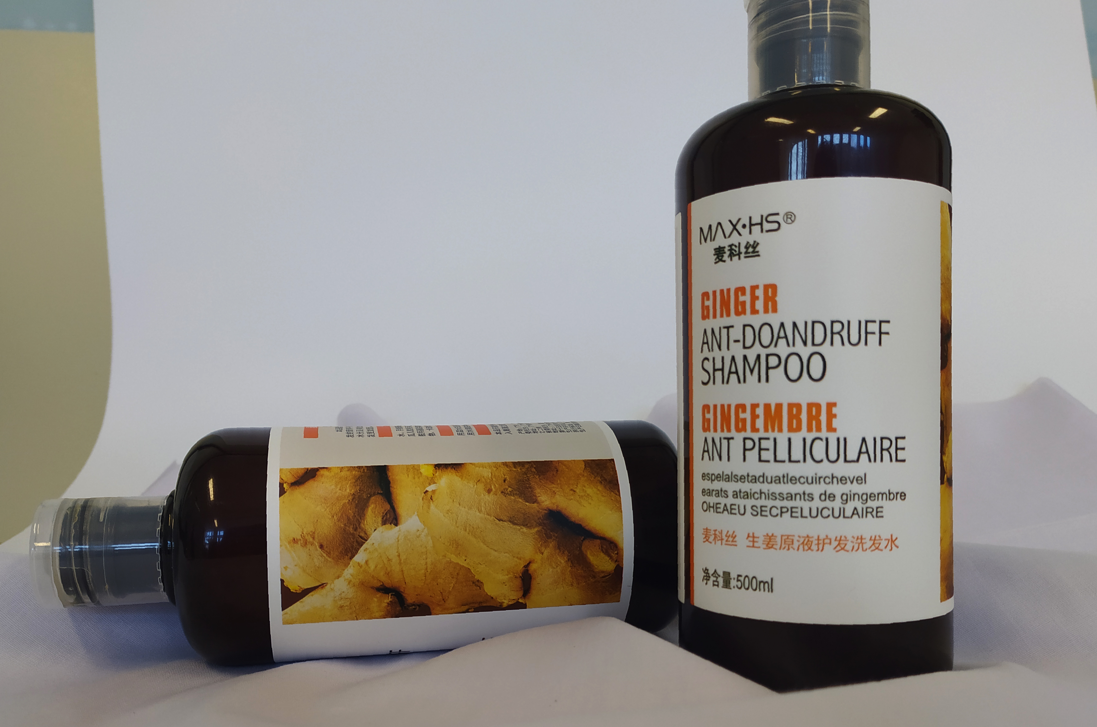 征服洗发水和征服笔记洗发水区别,清扬洗发水和海飞丝洗发水哪个好