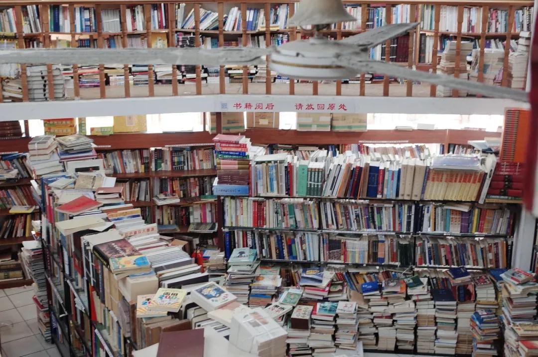 上海二手书哪里有售,上海二手书便宜市场