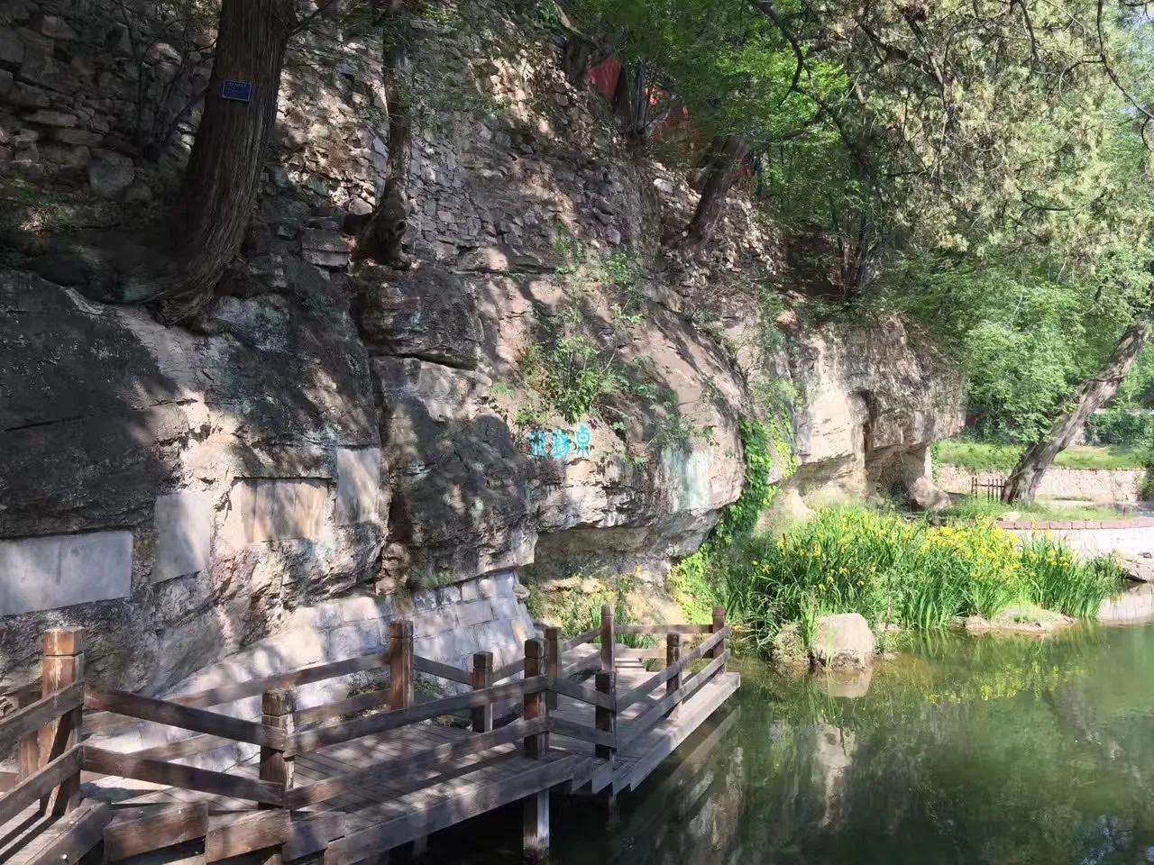 济南最灵魂的景区,济南最清净的寺院