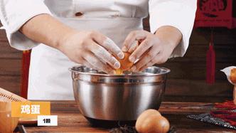 金灿灿的油条,金灿灿的油条一口一个爽爆了