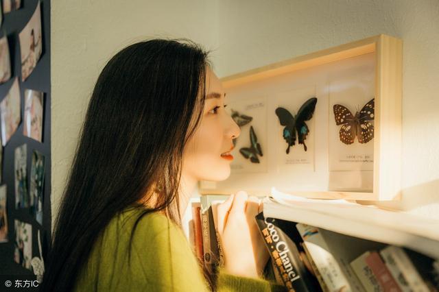 小说：昨天在前男友婚礼上，她强吻了总裁，现在他找上门跟她求婚