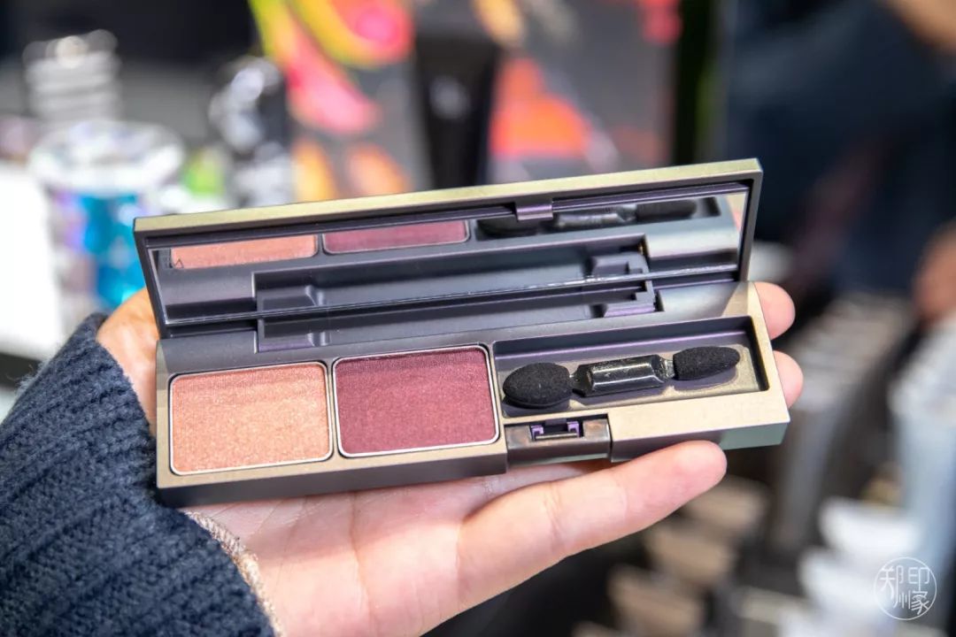 火爆的抖音小红书,pola小红书