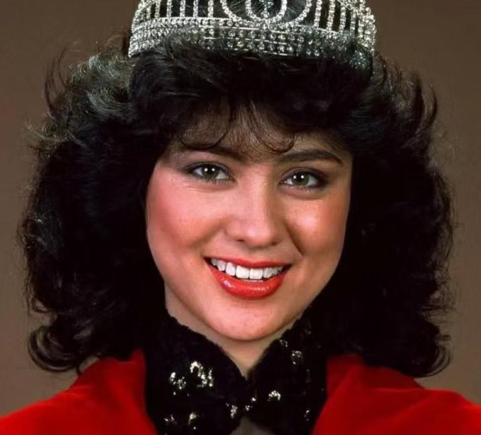 洪金宝现状怎样,抛弃原配突然娶女徒弟