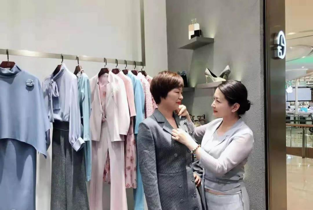 形象管理师的发展趋势,形象管理师能挣钱吗