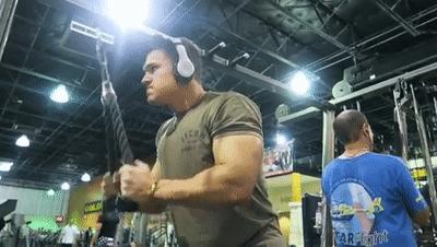 徒手健身真的能练出肌肉吗,如何在家徒手健身更快成肌肉男