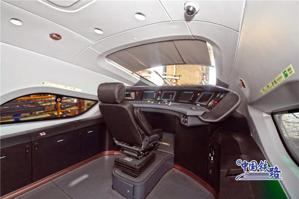 12306的动车车次显示复兴号,12306怎么买复兴号车票