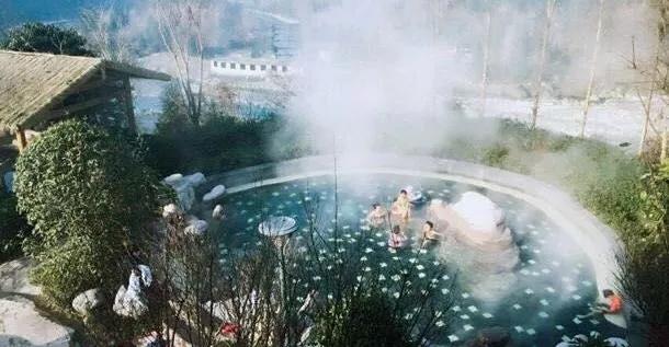 不可错过的滑雪场,不可错过的泡温泉体验