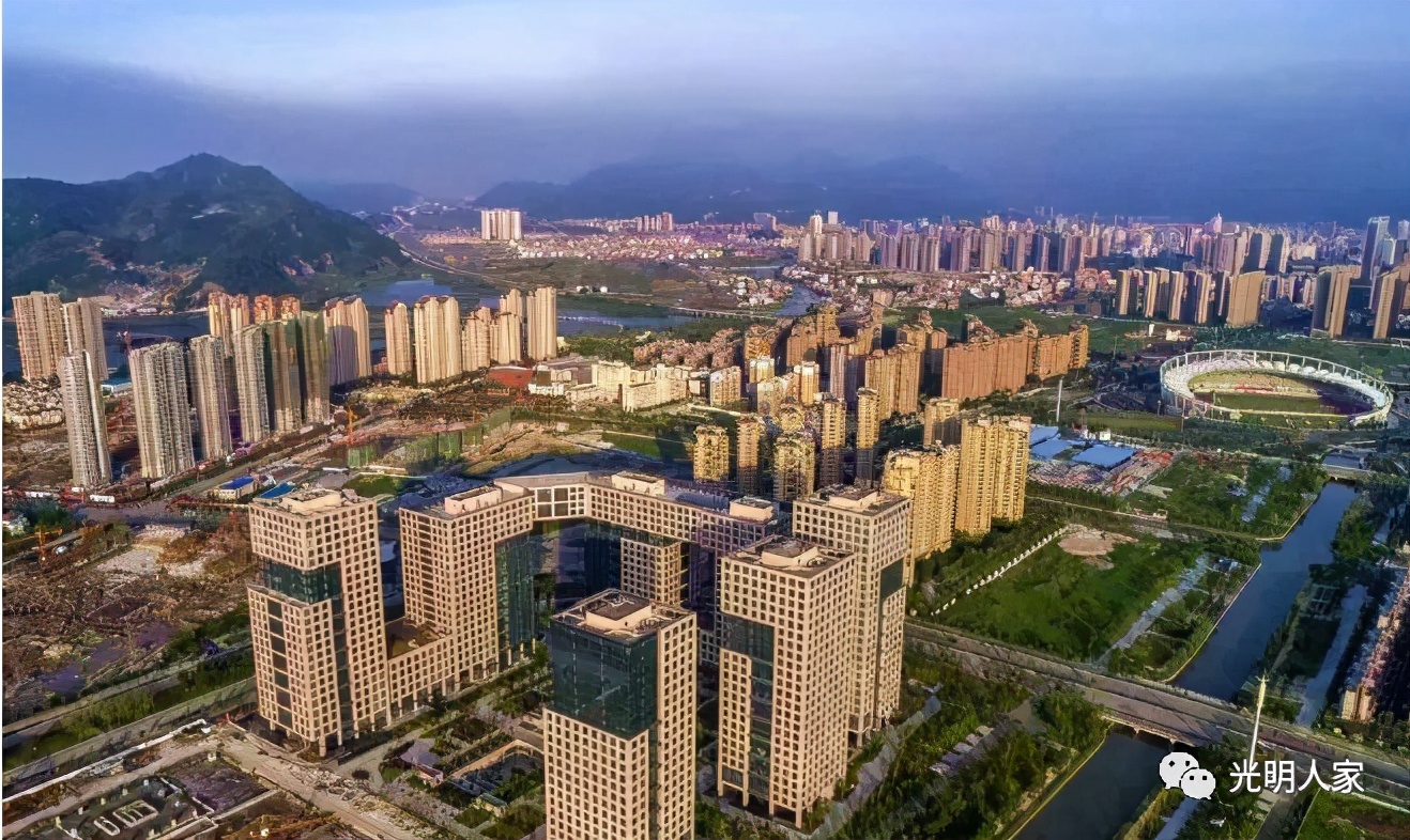 柳市镇为什么被成为浙江第一镇,浙江第一强镇柳市