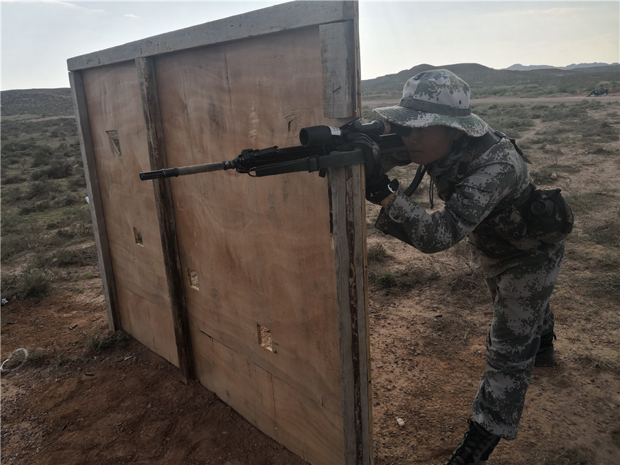 从替补队员到种子选手，*击狙**女兵完美演绎一鸣惊人