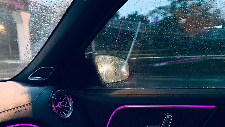 GLB雨天使用心得分享浅谈奔驰机盖棉到底有没有用