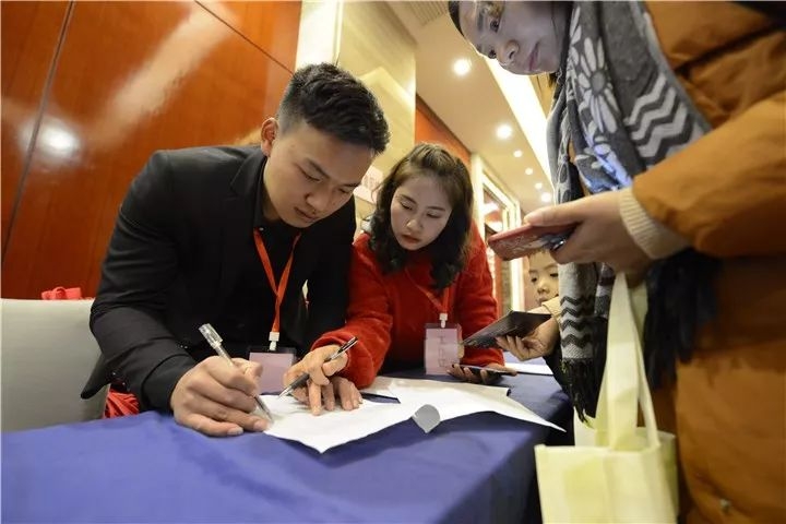 期待瑜伽馆周年庆,宜春爱尚明月瑜伽馆