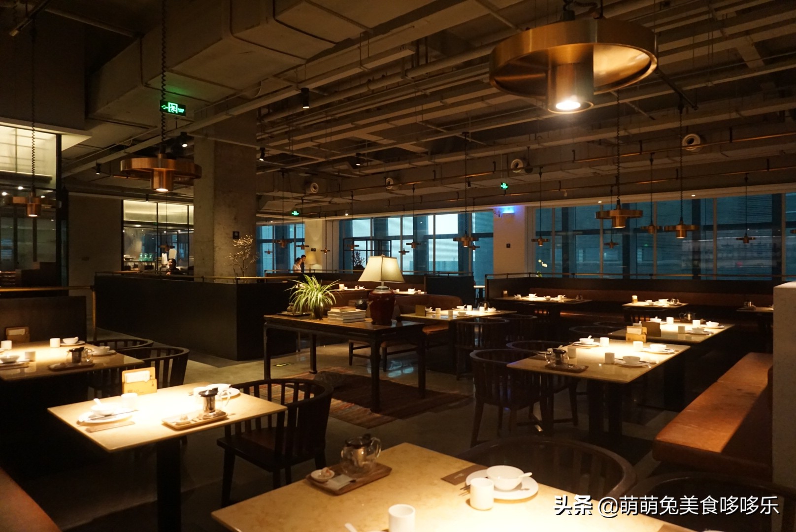 上饍·御上茗|清风不请,自然徐来,谷雨茶时,春意葱茏