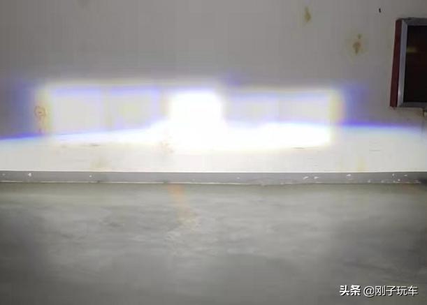 奔奔e-star升级h4带透镜,长安奔奔e-star改日行灯