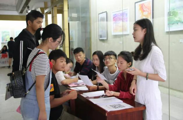 大一新生有必要带电脑吗,大二去学校有必要带电脑吗