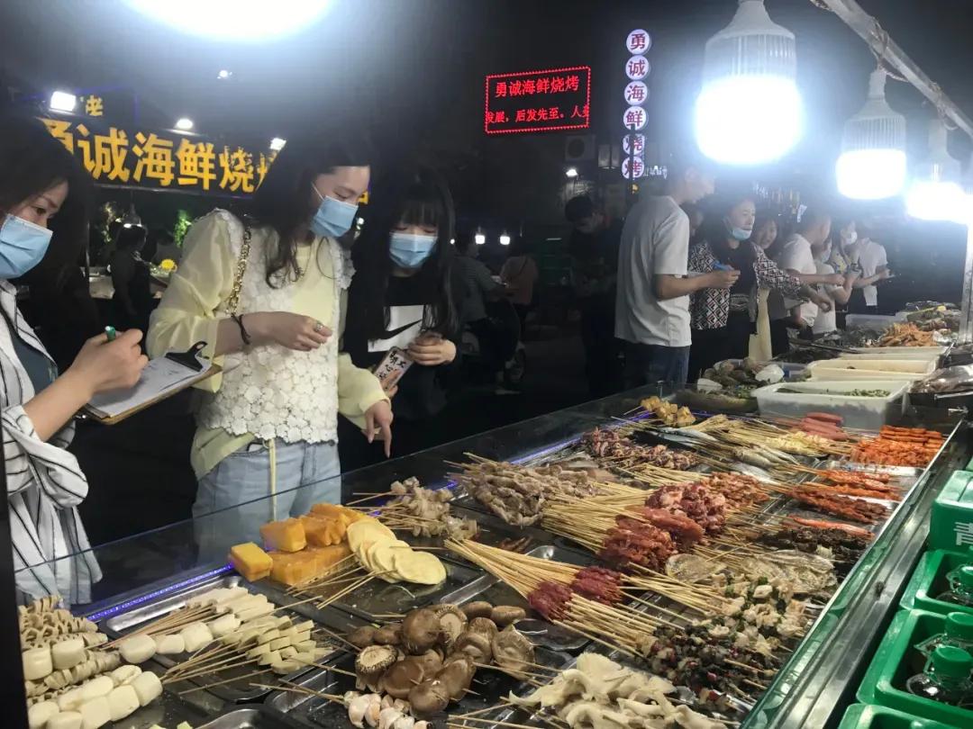 连云港交友摆摊,连云港周四可以摆摊的古玩市场