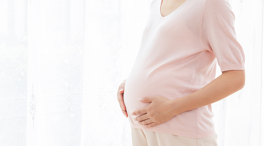 胎儿臀位什么睡姿能纠正臀位,胎位臀位纠正的标准姿势图示范