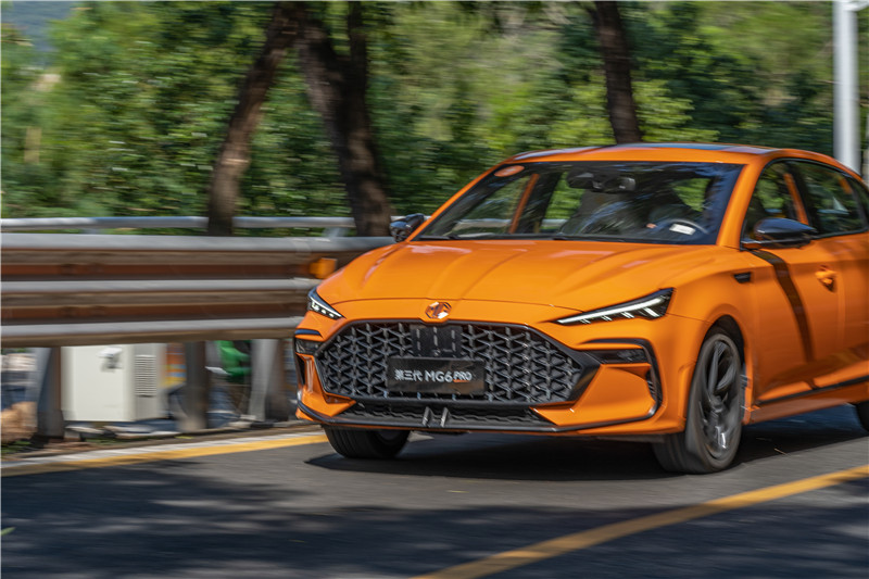 第三代mg6prosupersport赛道模式,激进前卫全新mg6pro预告图发布