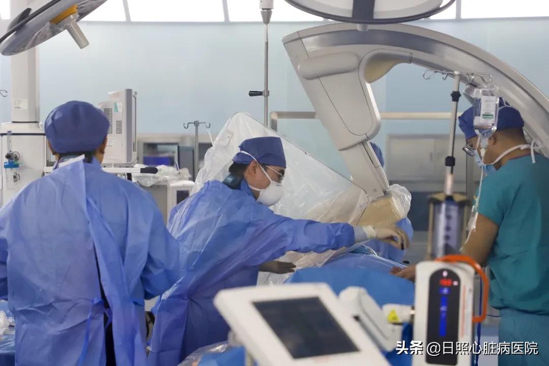 我院积极拓展泛血管诊疗范围，为七旬老人根治六年头晕病