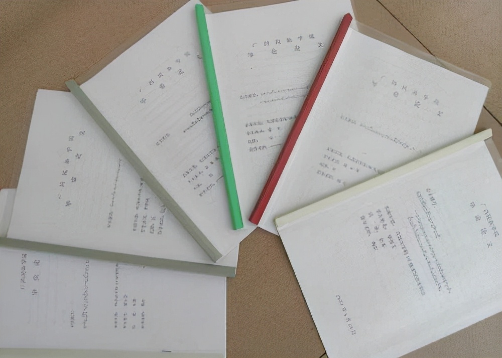 什么是毕业论文格式,什么是毕业论文课题