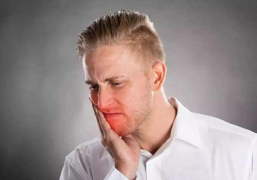 如何快速缓解口腔溃疡实在太疼了,特别严重的口腔溃疡最快解决方法