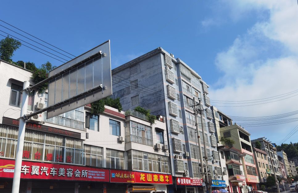 回小县城生活真实感受,小县城的安逸生活