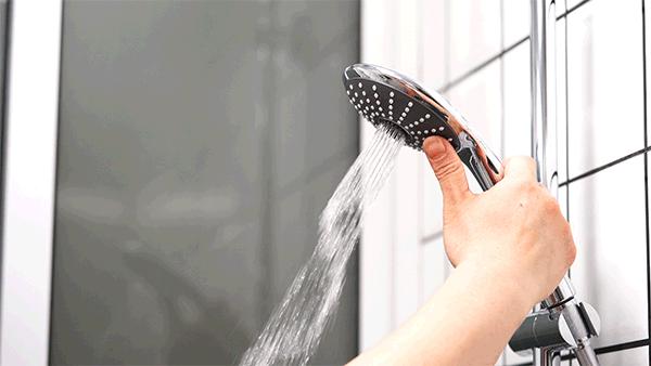 大花洒怎么洗澡,顶喷大花洒