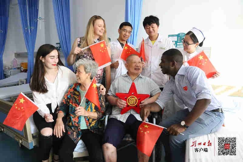 我为群众办实事免费诊疗暖人心,我为群众办实事医院篇