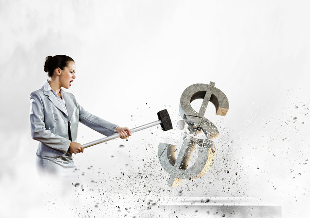 阿里女员工事件背后：马云的金庸江湖财产，张勇有勇气彻底打破吗