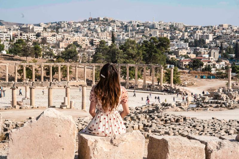 约旦到中国坐飞机需多少小时,约旦到埃及要飞几小时