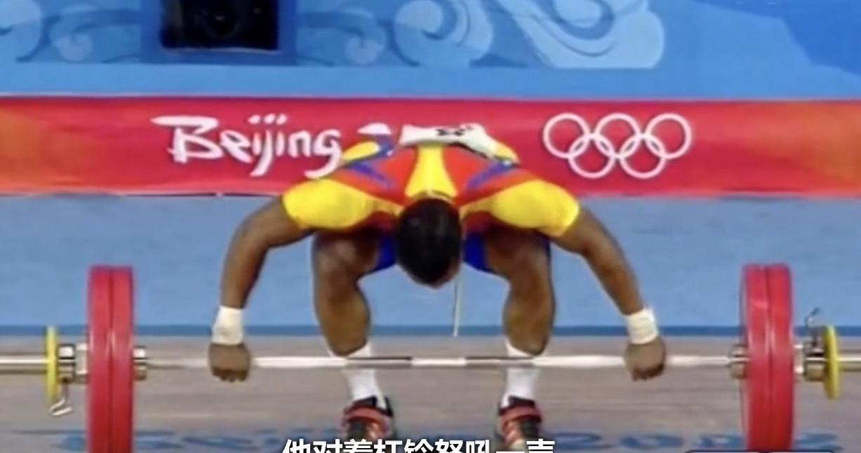 举重感动到哭的视频,举重运动员哭