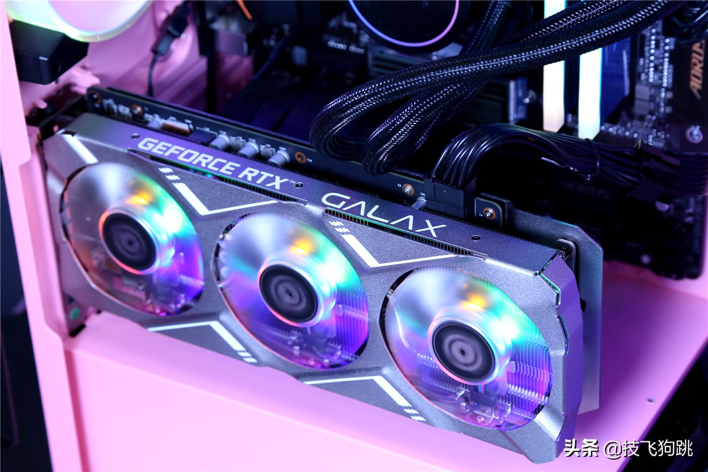 AMD入门顶配，技嘉A520M小雕主板配2060s显卡装机