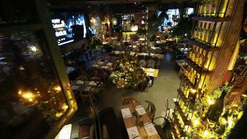 又想骗我去拍照！博大4楼空降网红美食街等你吃！