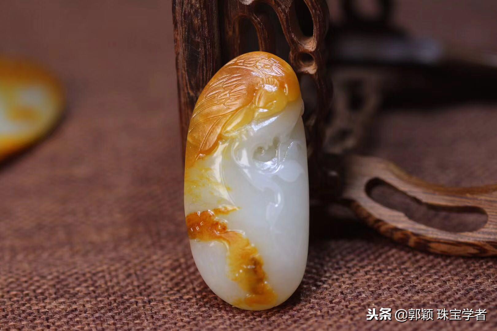 和田玉山料仿籽料手串,戏说新疆