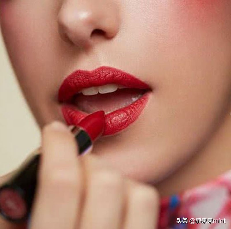 可以吃的简单的口红,可以吃的口红零食推荐
