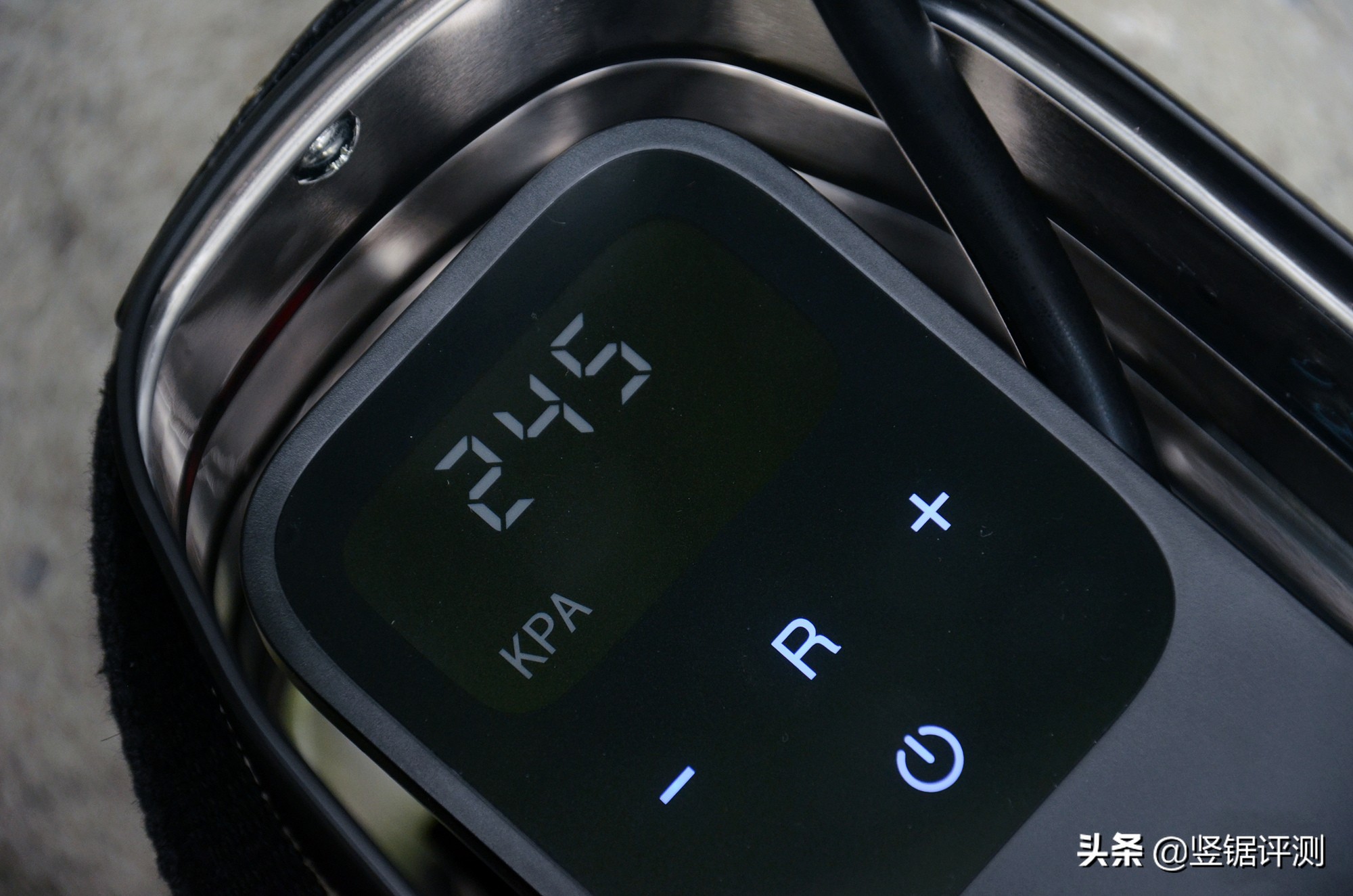 小米70迈车胎充气泵,充气泵汽车小米