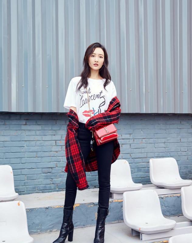 太好看了国潮绣花t恤,有哪些t恤衫的设计好看又简单