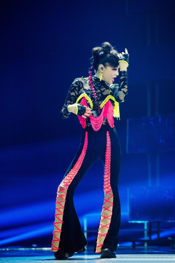 钟丽缇绿瘦,钟丽缇红装