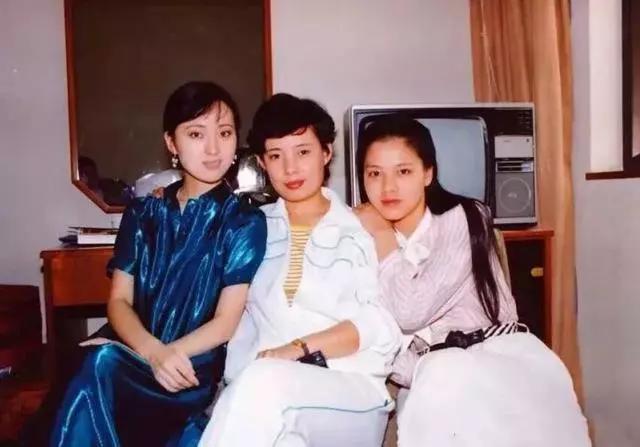 为什么说87版红楼梦是一代经典,为什么87版的红楼梦难以被超越