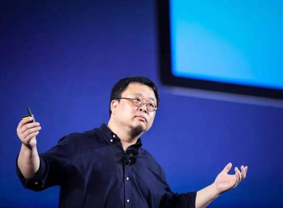 互联网地摊发展史,从摆摊开始的中国互联网